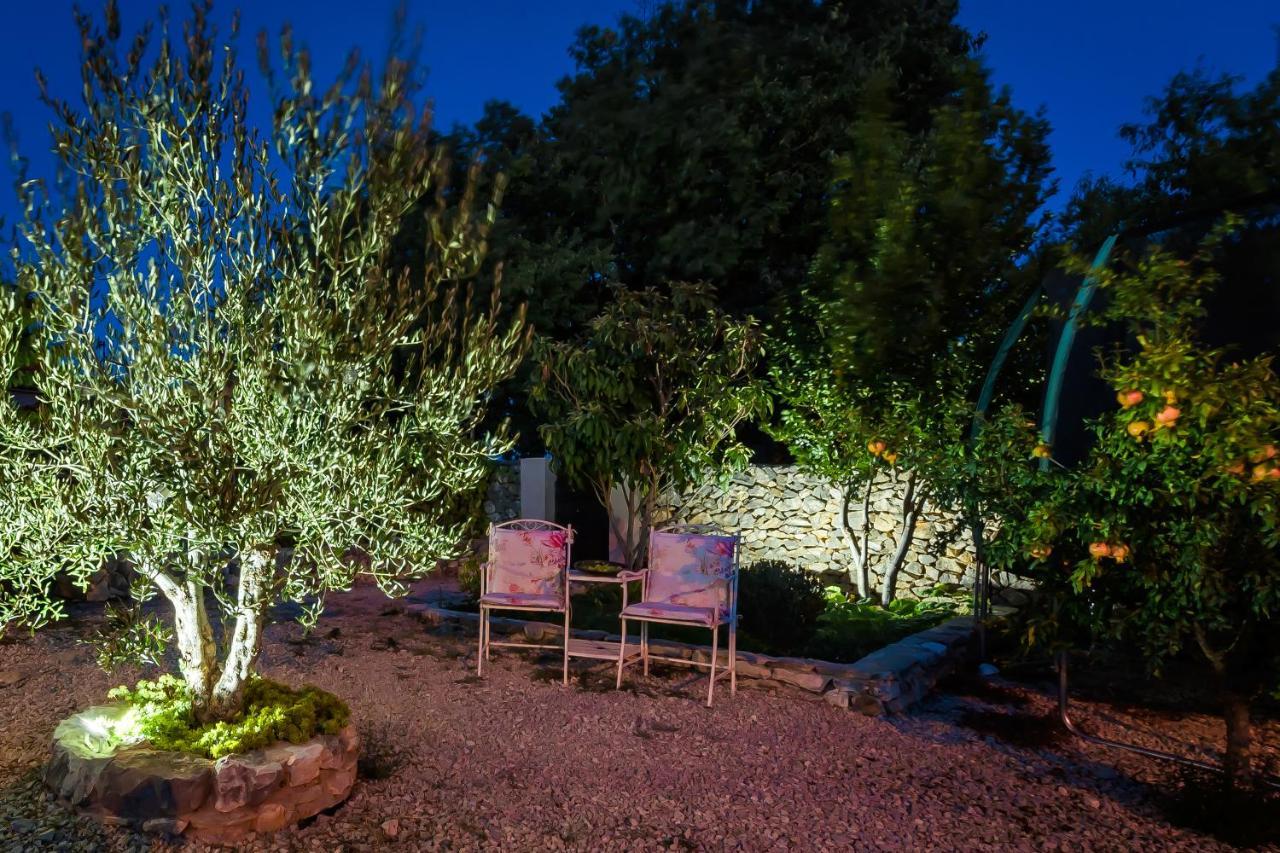 Holiday Home Rosko Skradin Kültér fotó