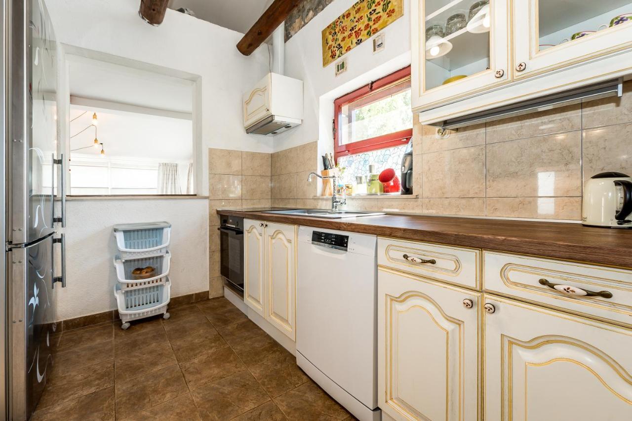 Holiday Home Rosko Skradin Kültér fotó