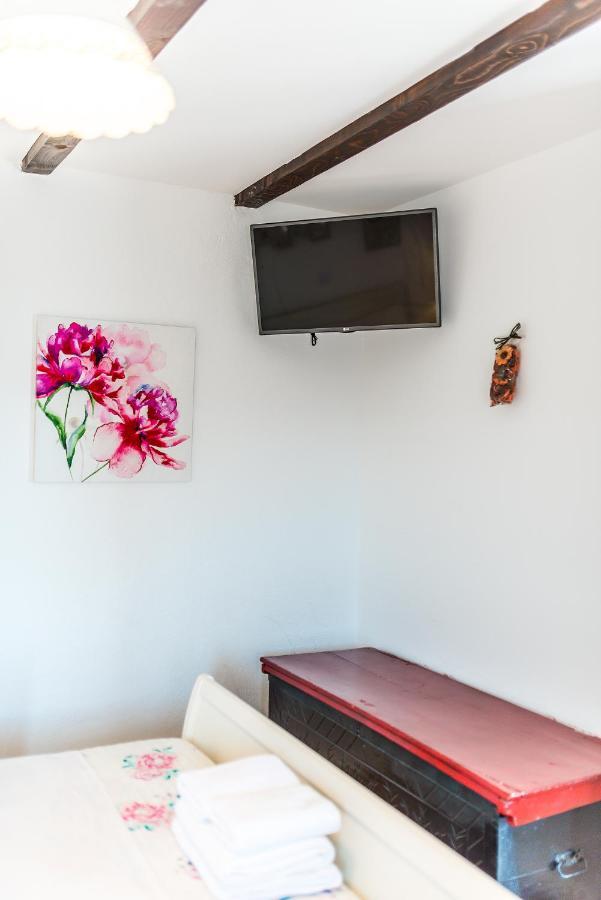 Holiday Home Rosko Skradin Kültér fotó
